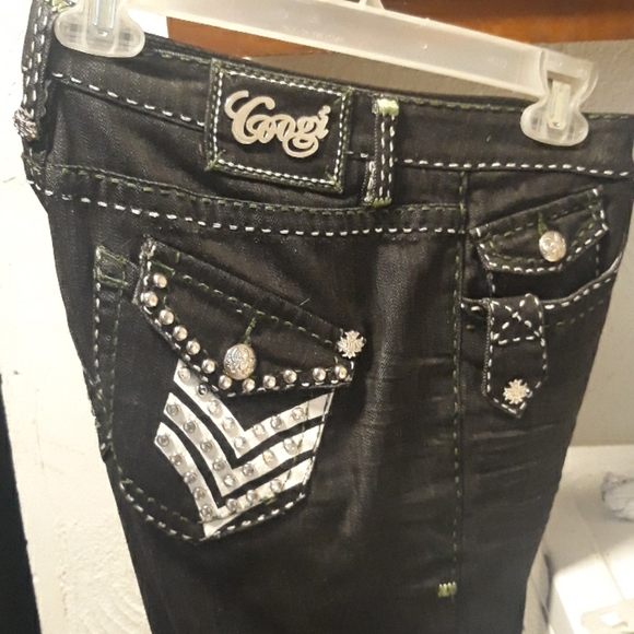 Coogi Jeans - Picture 2 of 4